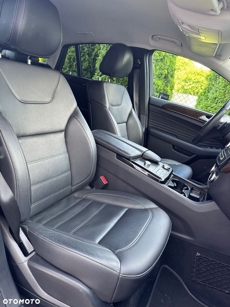 Mercedes-Benz GLE - 20