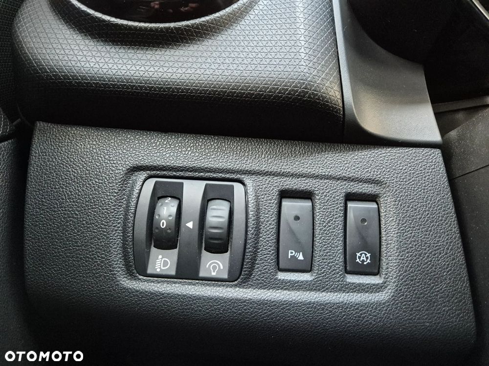 Renault Clio 1.5 dCi Energy Alize - 14