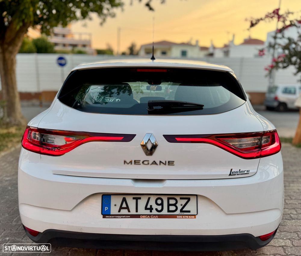 Renault Mégane 1.5 dCi Dynamique S - 3