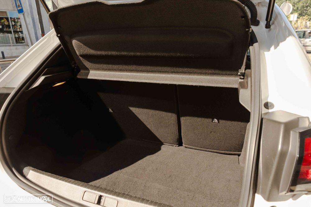 Peugeot 208 1.2 PureTech Active Pack - 19