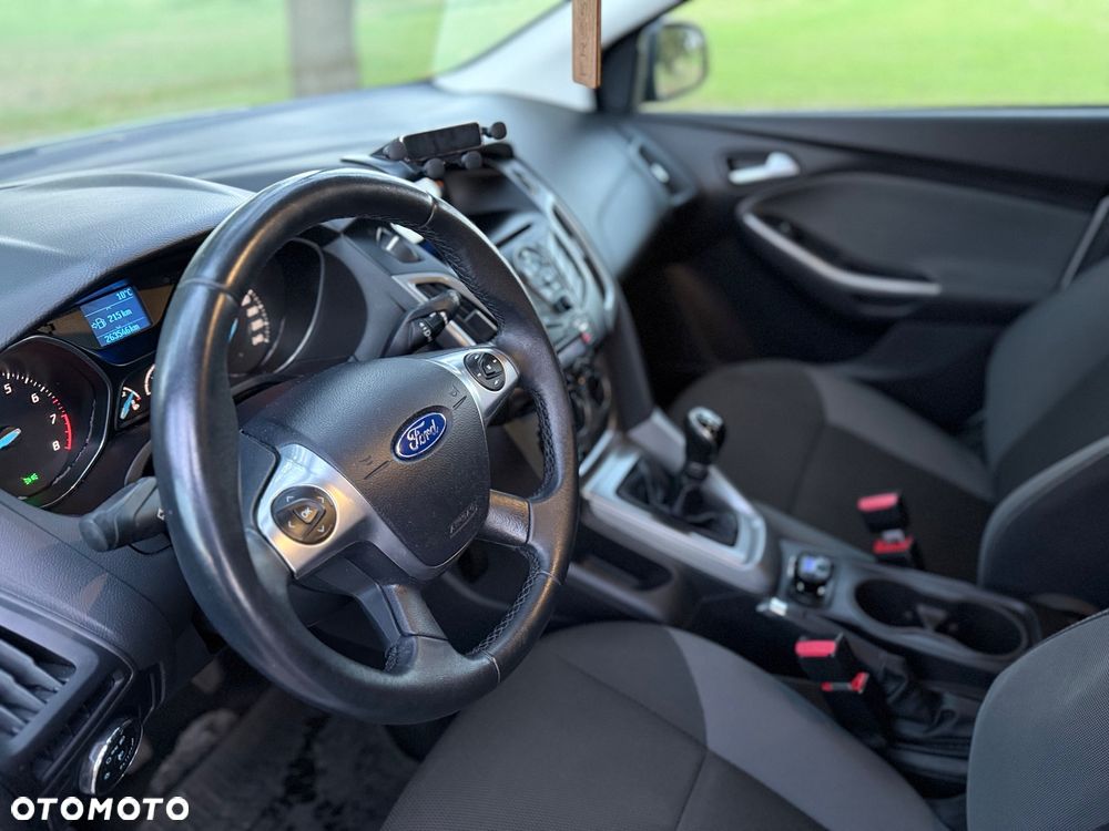 Ford Focus 1.6 Ambiente - 15