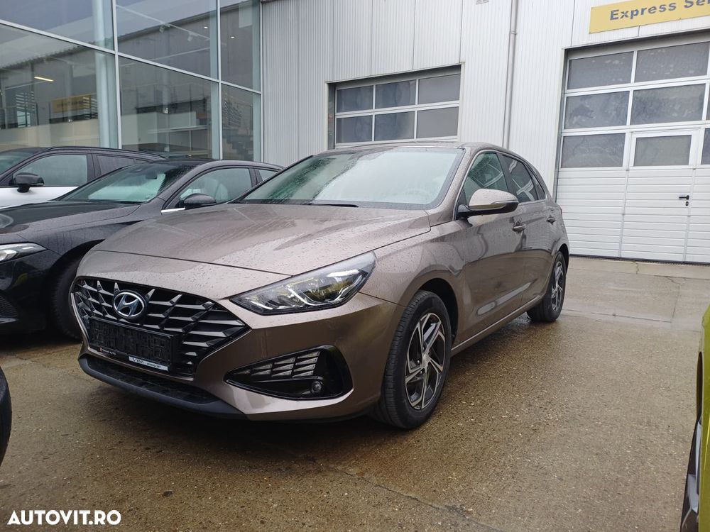 Hyundai i30 1.5 110CP 5DR M/T Highway - 1