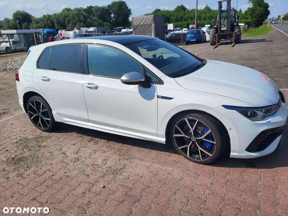 Volkswagen Golf - 20