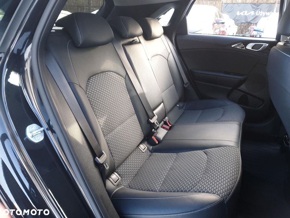 Kia Ceed 1.5 T-GDI Tribute DCT - 25