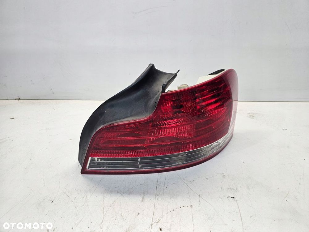 LAMPA PRAWY TYŁ BMW 1 CABRIO E88 63214869810 - 1