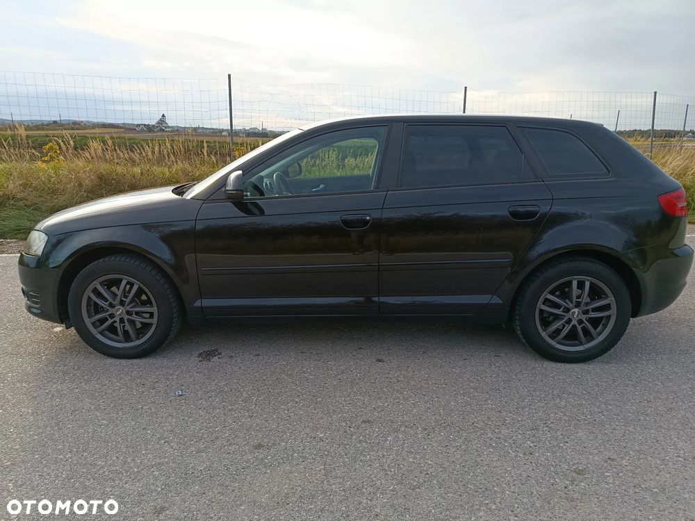 Audi A3 Sportback - 14