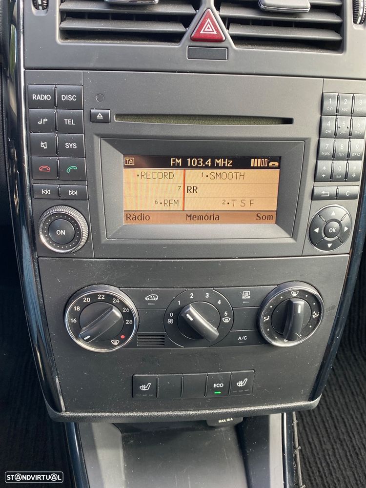 Mercedes-Benz A 160 BlueEFFICIENCY Avantgarde Special Edition - 22