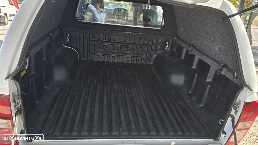 Isuzu D-Max 2.5 4WD 163cv - 20