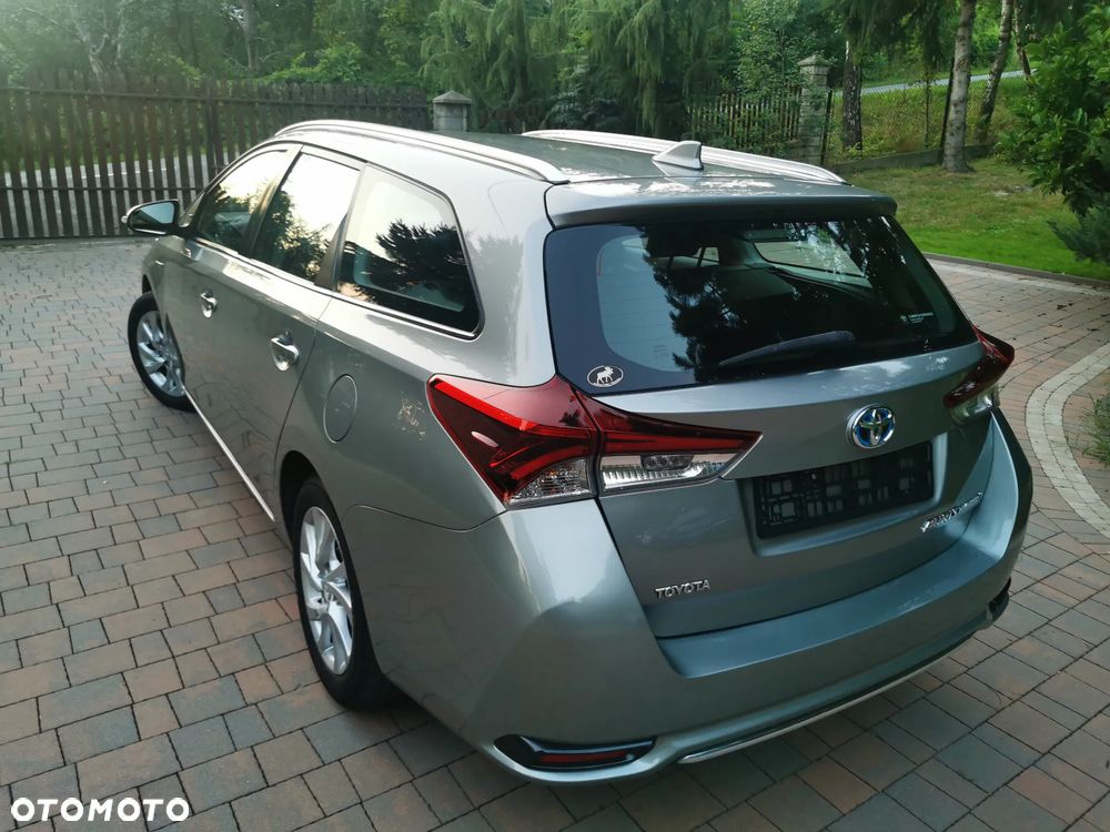 Toyota Auris - 8