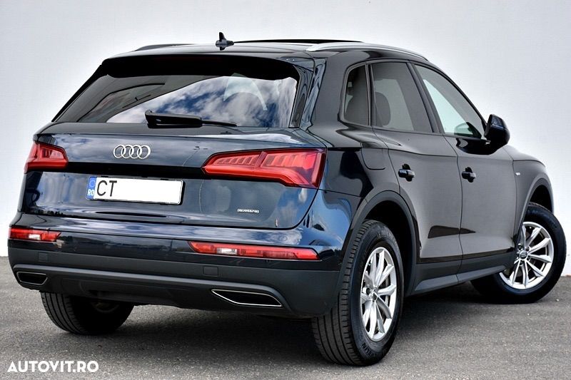 Audi Q5 2.0 40 TDI quattro S tronic Basic - 13