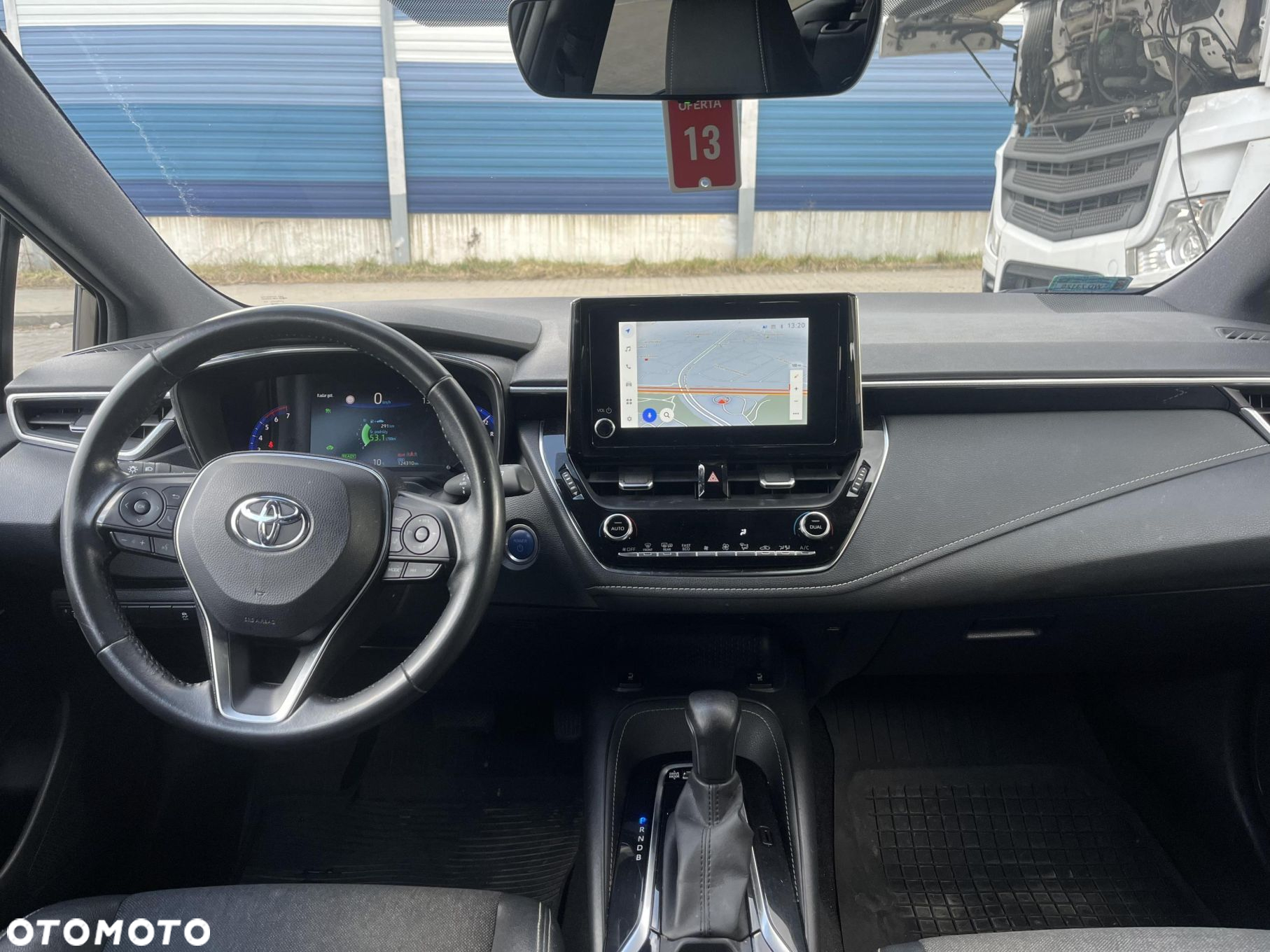 Toyota Corolla - 12