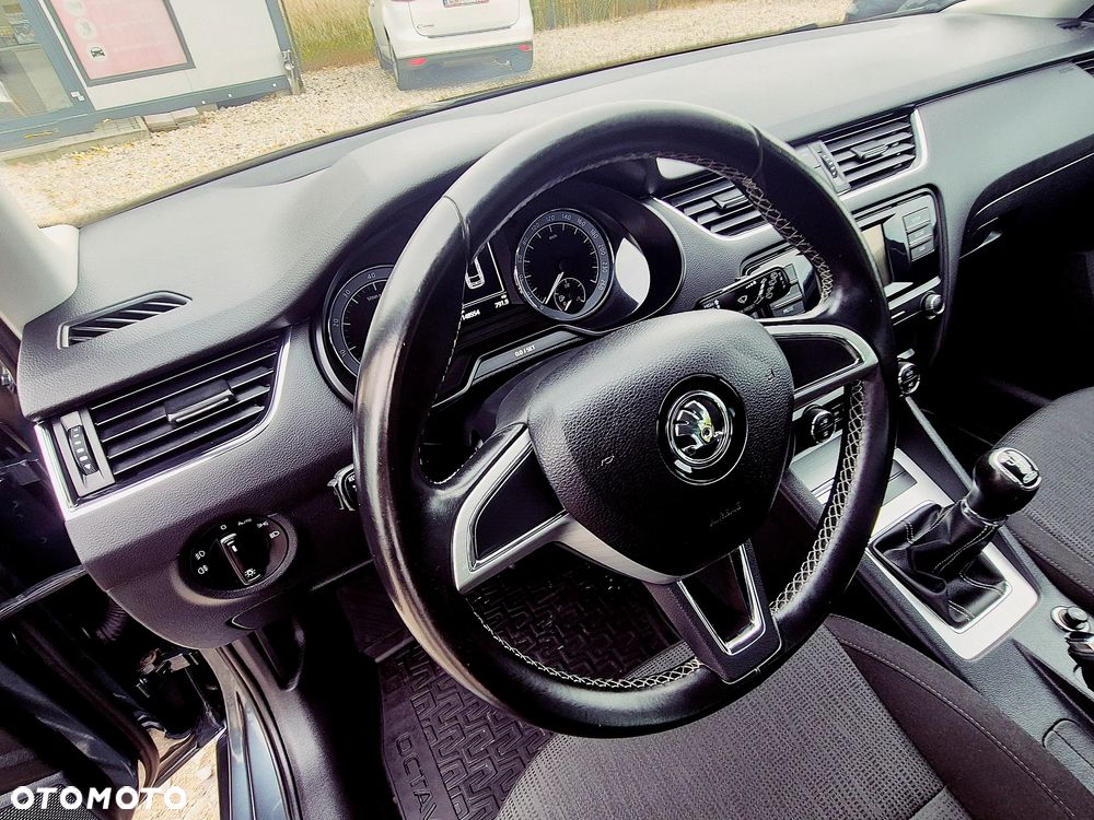 Skoda Octavia 1.4 TSI Edition - 20