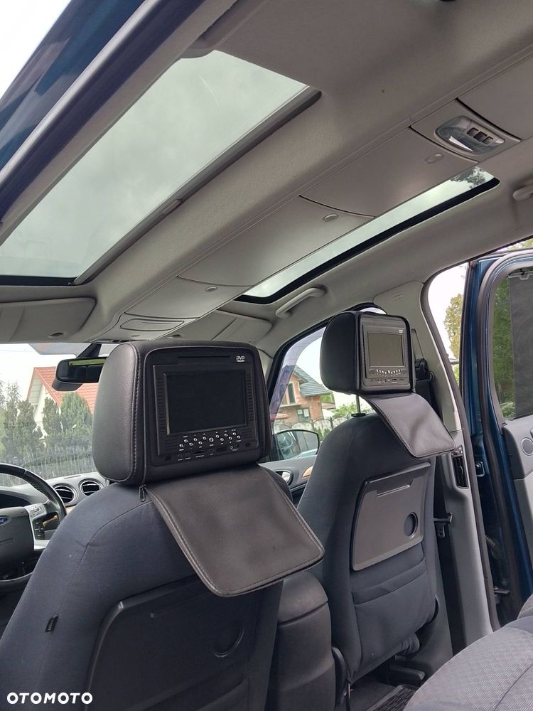 Ford Galaxy 2.0 TDCi Ghia - 19
