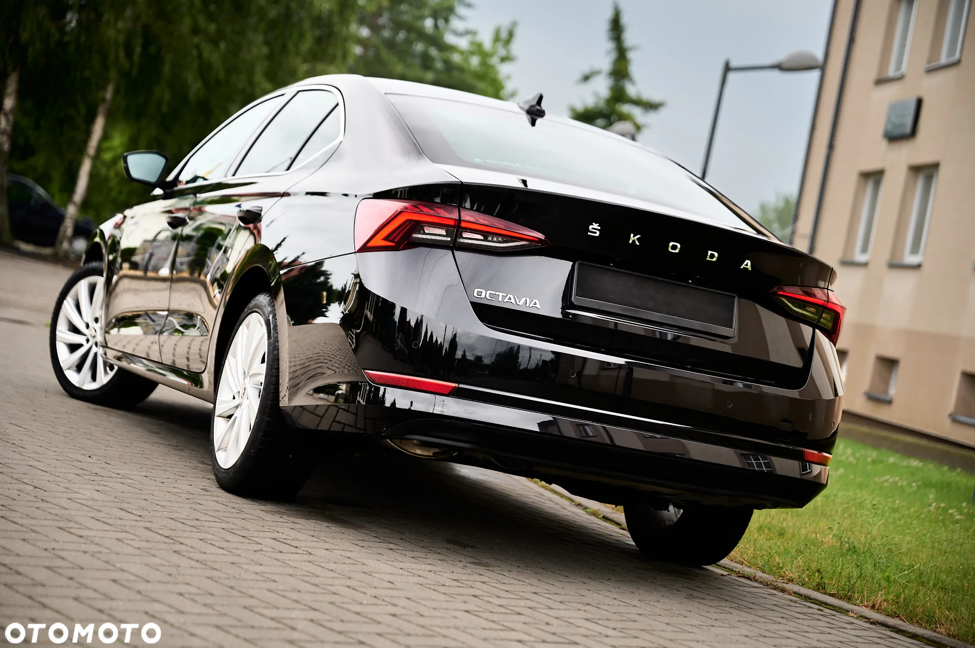Skoda Octavia 2.0 TDI Style DSG - 6