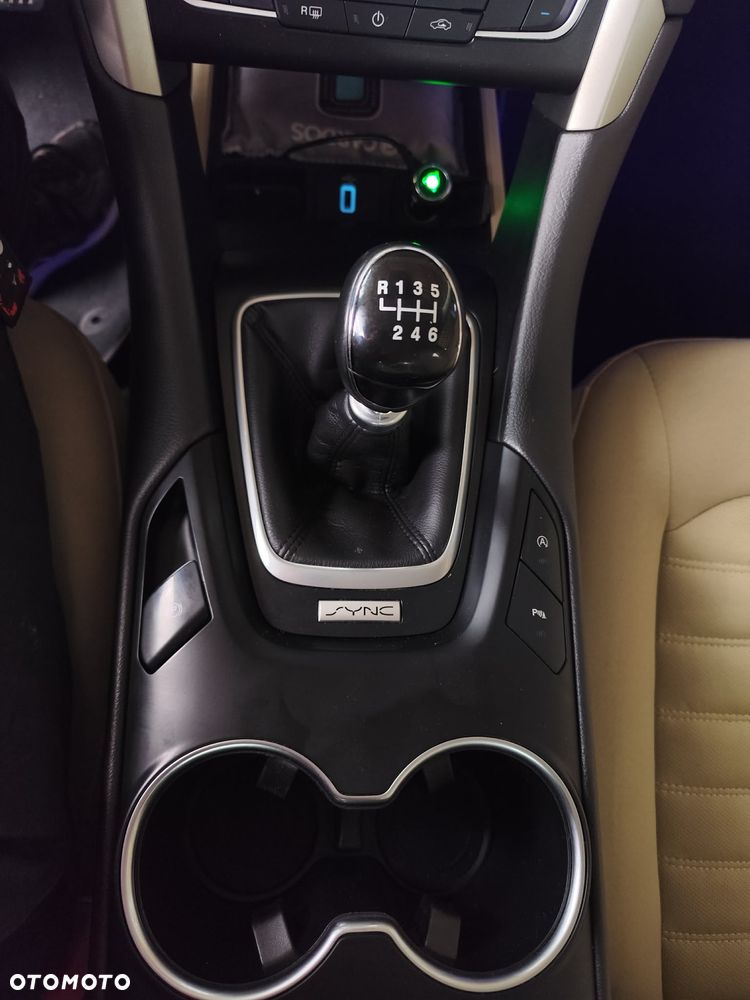 Ford Mondeo 1.5 EcoBoost Trend - 9