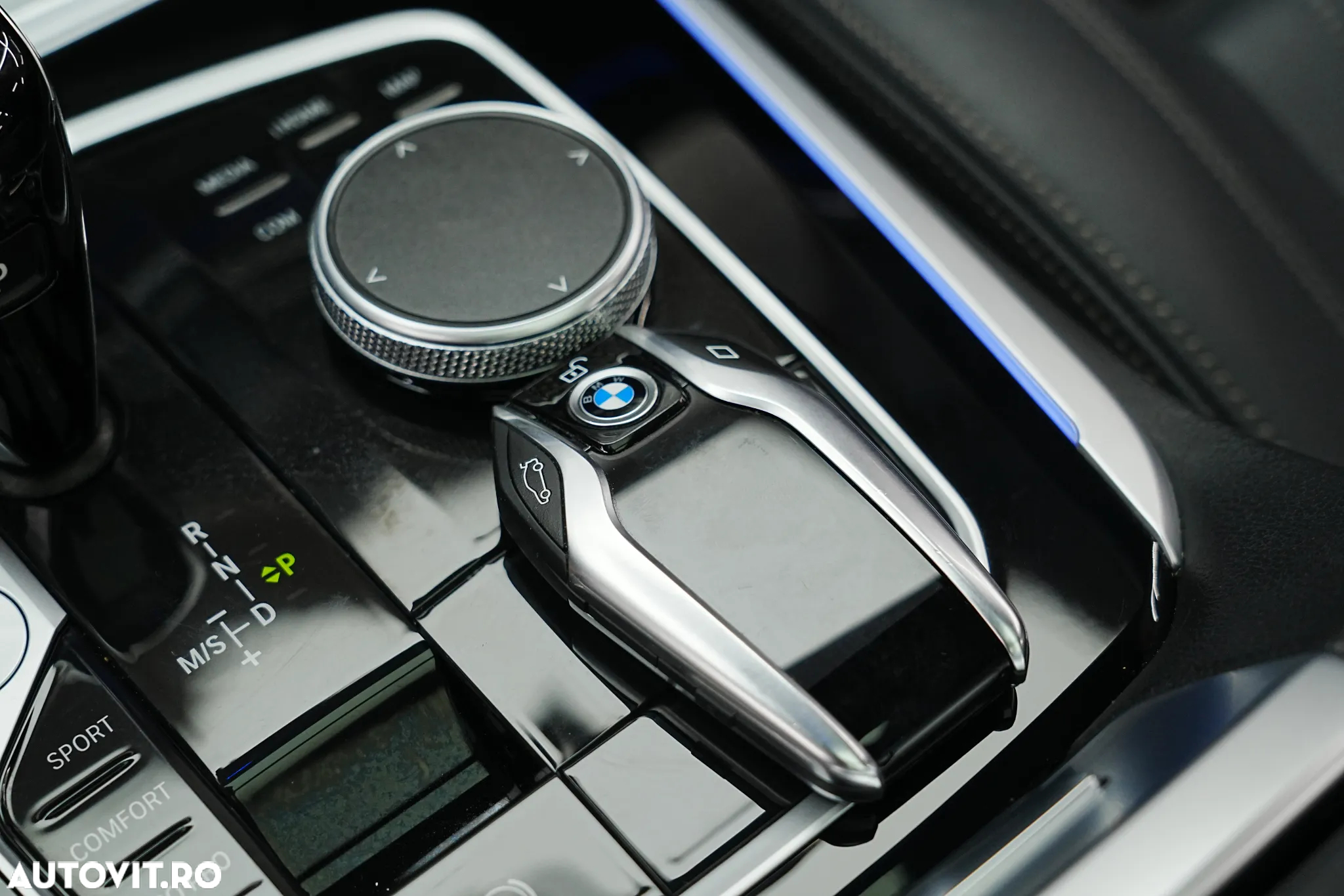 BMW X5 xDrive40d AT MHEV - 33