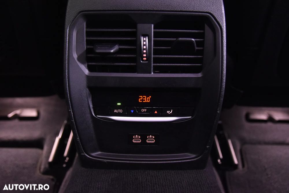 BMW Seria 3 318d AT MHEV - 24