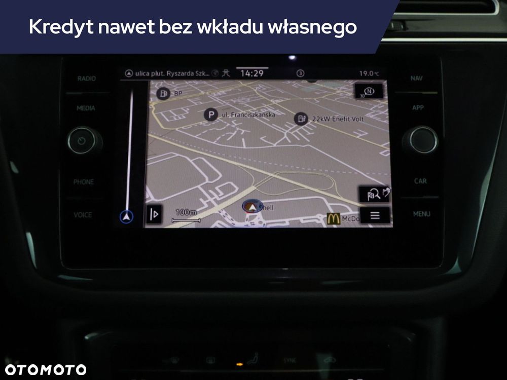 Volkswagen Tiguan - 23