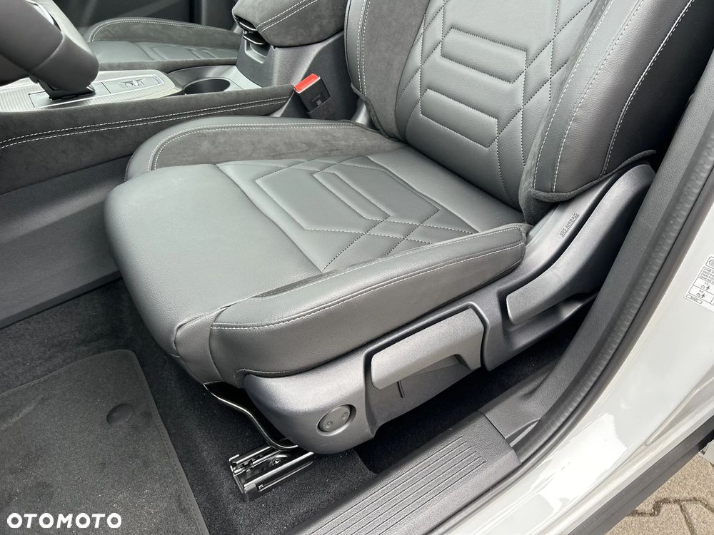 Nissan Qashqai - 12