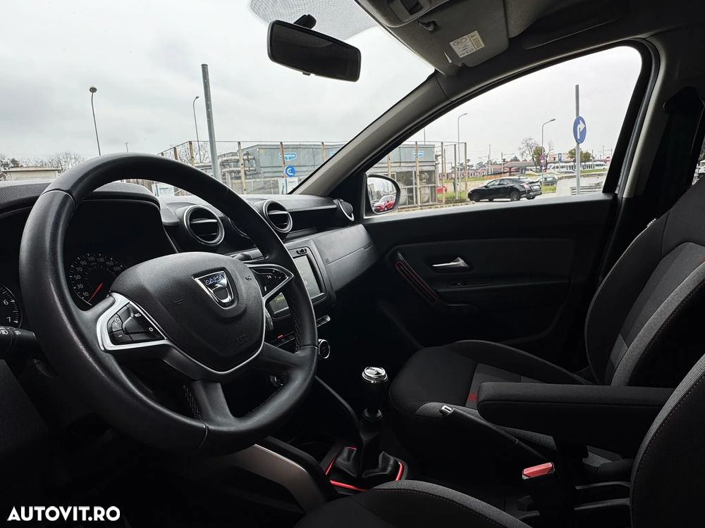 Dacia Duster TCe 130 2WD GPF Celebration - 7