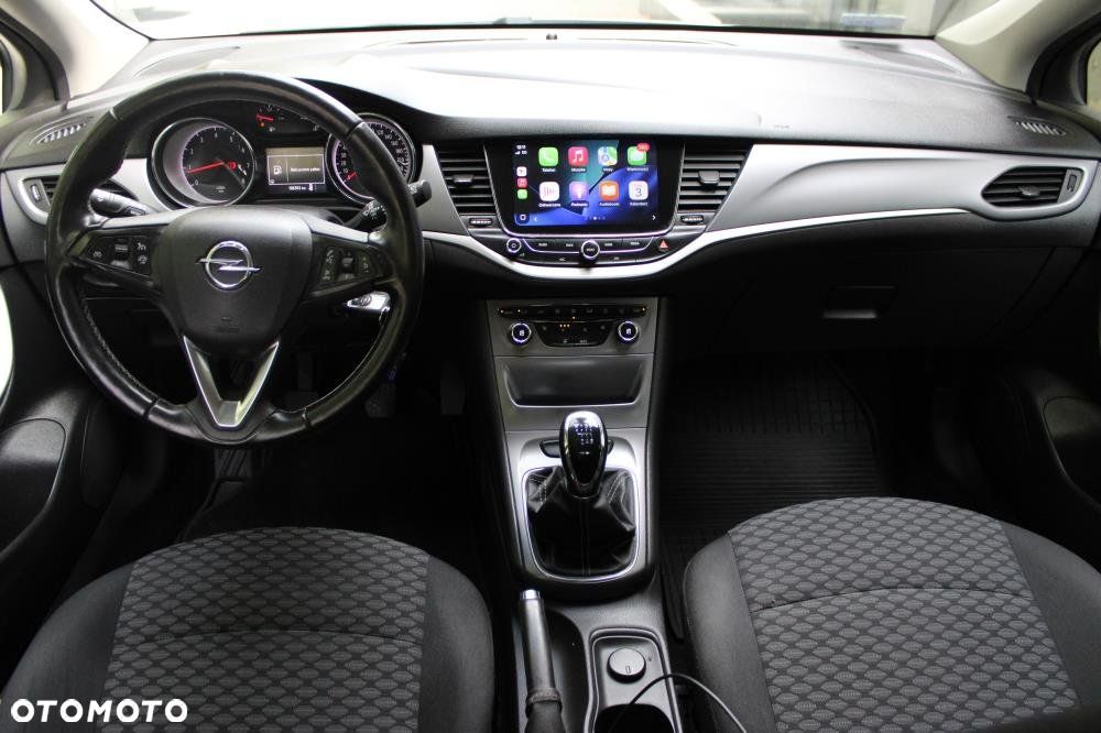 Opel Astra - 10