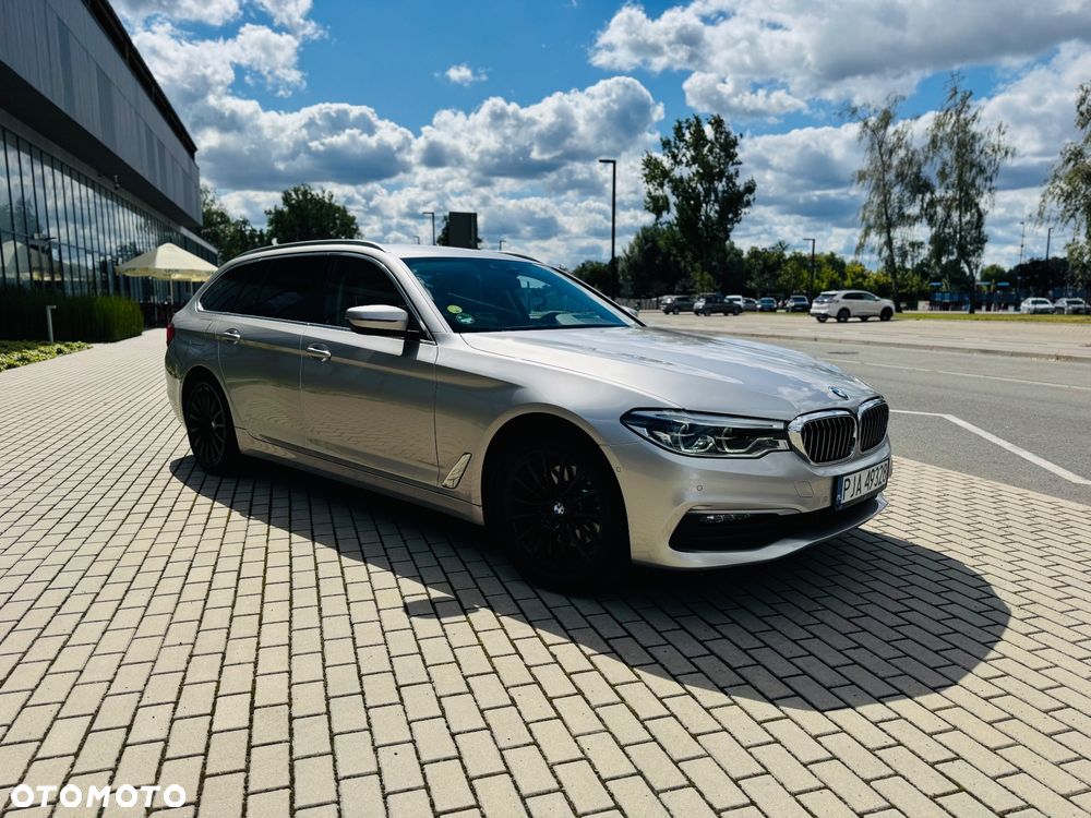 BMW Seria 5 518d - 37
