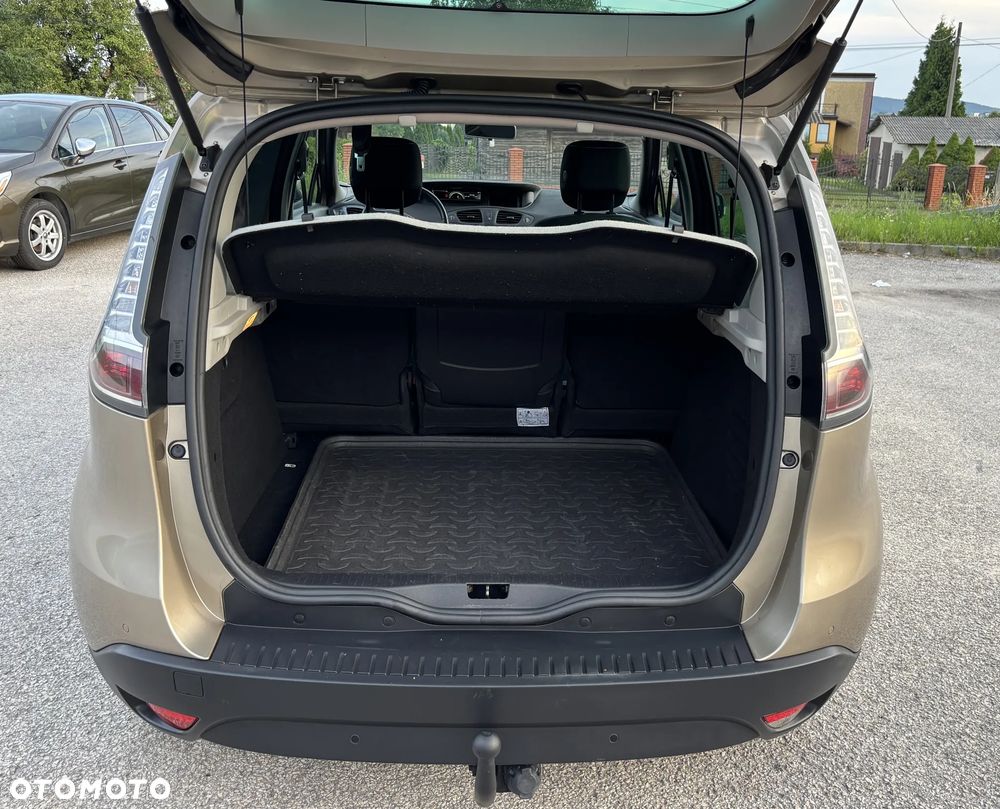 Renault Scenic Energy TCe 115 S&S LIMITED - 9