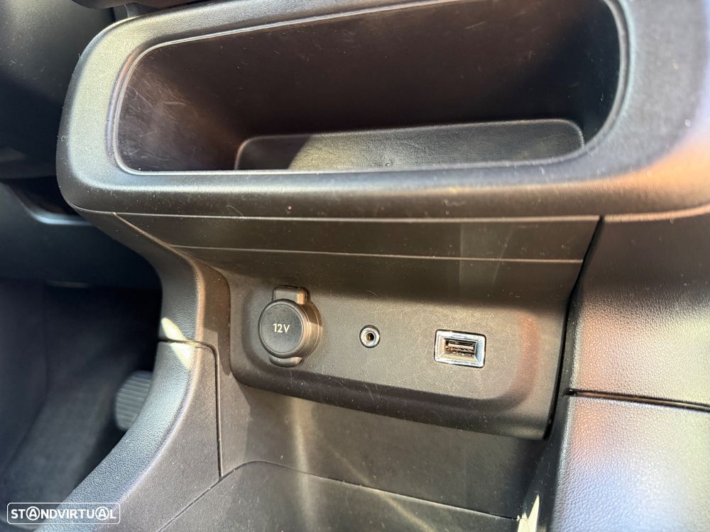 Citroën C3 1.2 PureTech Shine - 7