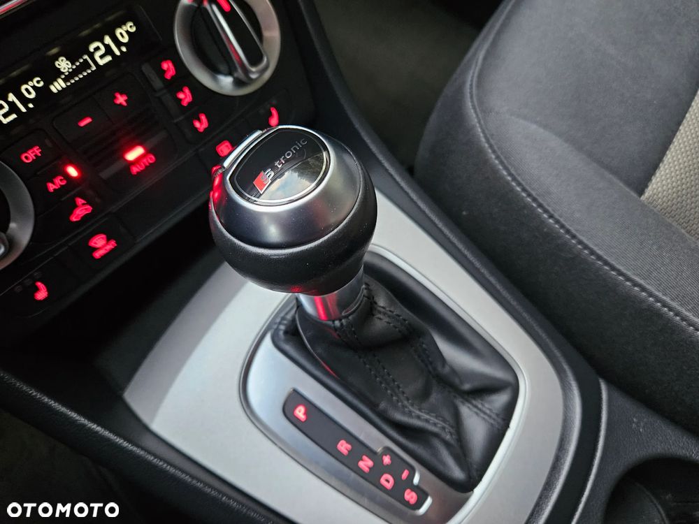 Audi Q3 - 30