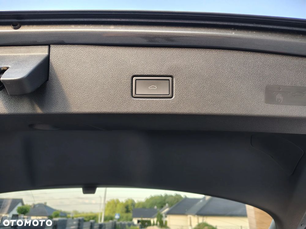 Volkswagen T-Roc 2.0 TSI 4Motion Style DSG - 21