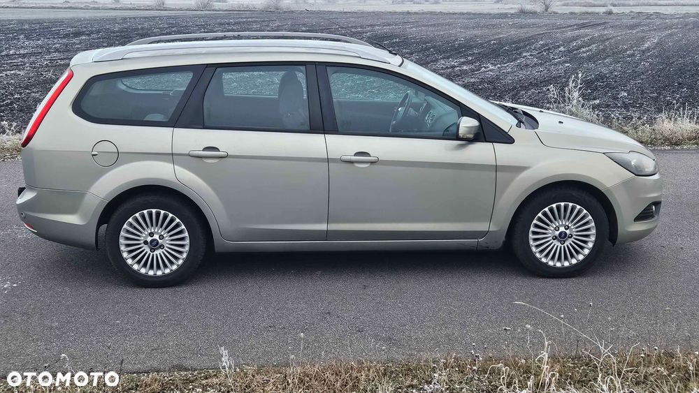 Ford Focus 1.6 Trend - 3