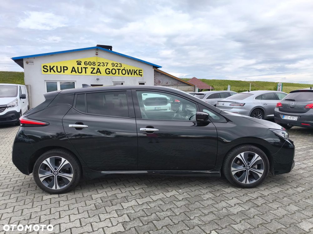 Nissan Leaf - 6
