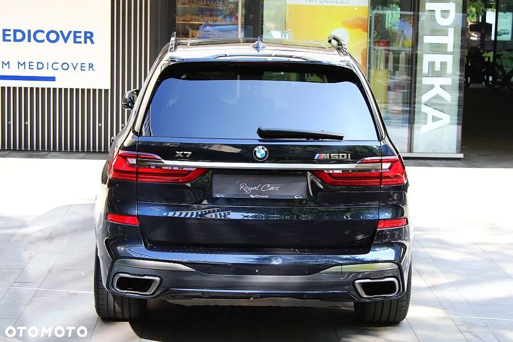 BMW X7 - 8