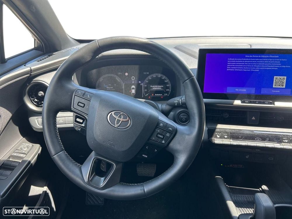 Toyota C-HR - 11