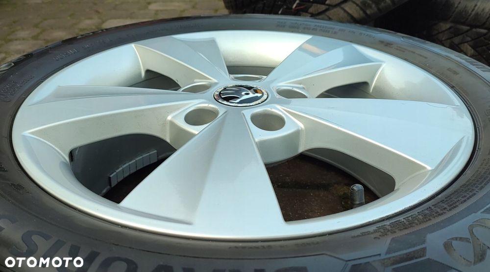 Felgi Aluminiowe Oryg. Skoda Octavia III 16 Cali 5x112 6,5X16 Et46 Ø57,1mm - 6