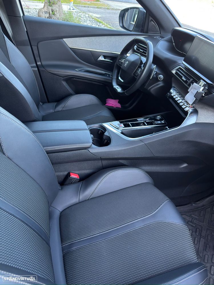 Peugeot 3008 - 13