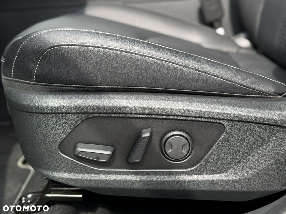 Kia Sportage 1.6 T-GDI HEV Business Line 2WD - 13