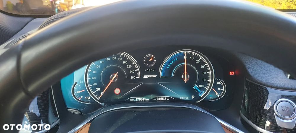 BMW Seria 7 740e iPerformance - 10