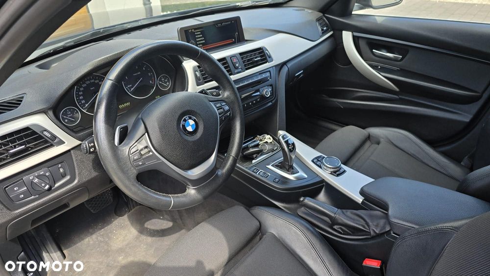 BMW Seria 3 - 27