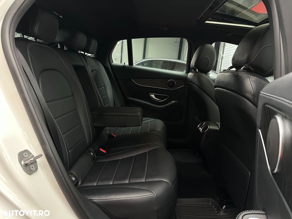 Mercedes-Benz GLC - 19