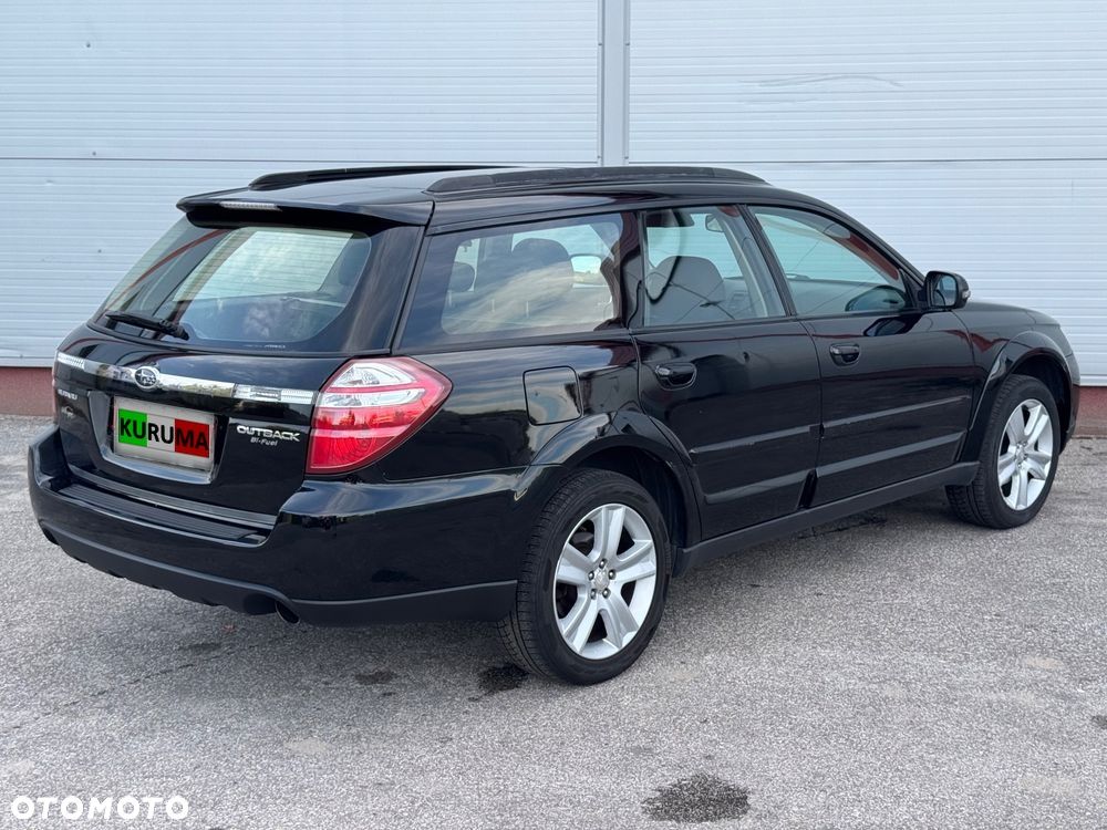 Subaru Outback 2.5 R Trend - 6