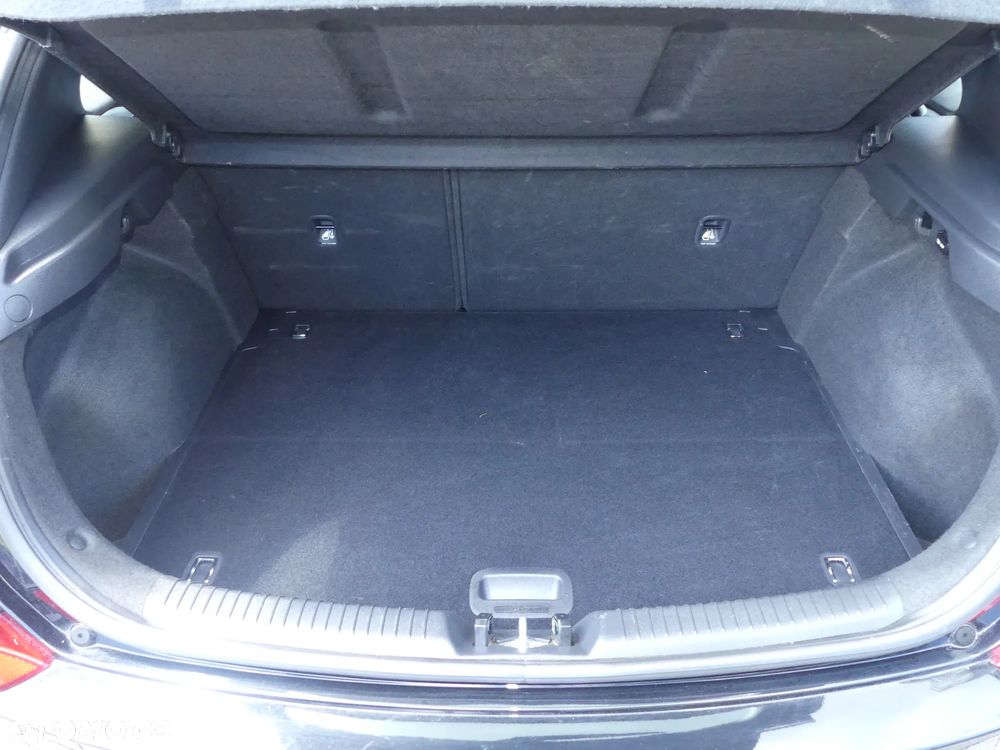 Hyundai i30 1.4 Style - 33