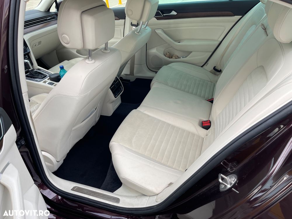 Volkswagen Passat 2.0 TDI DSG 4Motion Highline - 4