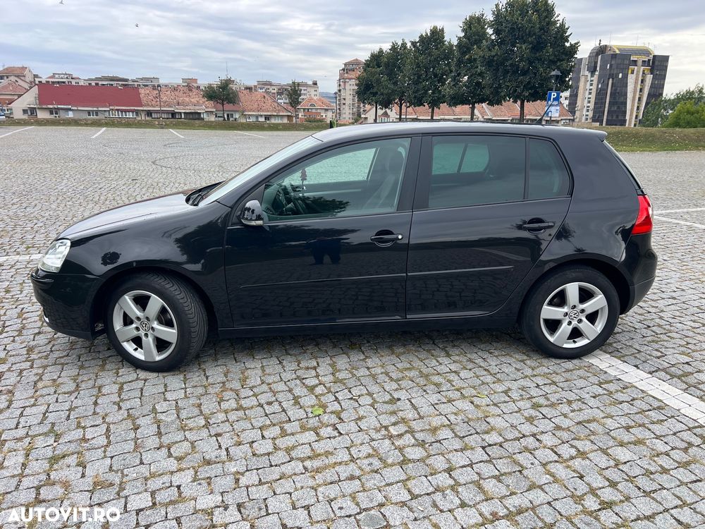 Volkswagen Golf 1.6 Comfortline - 20