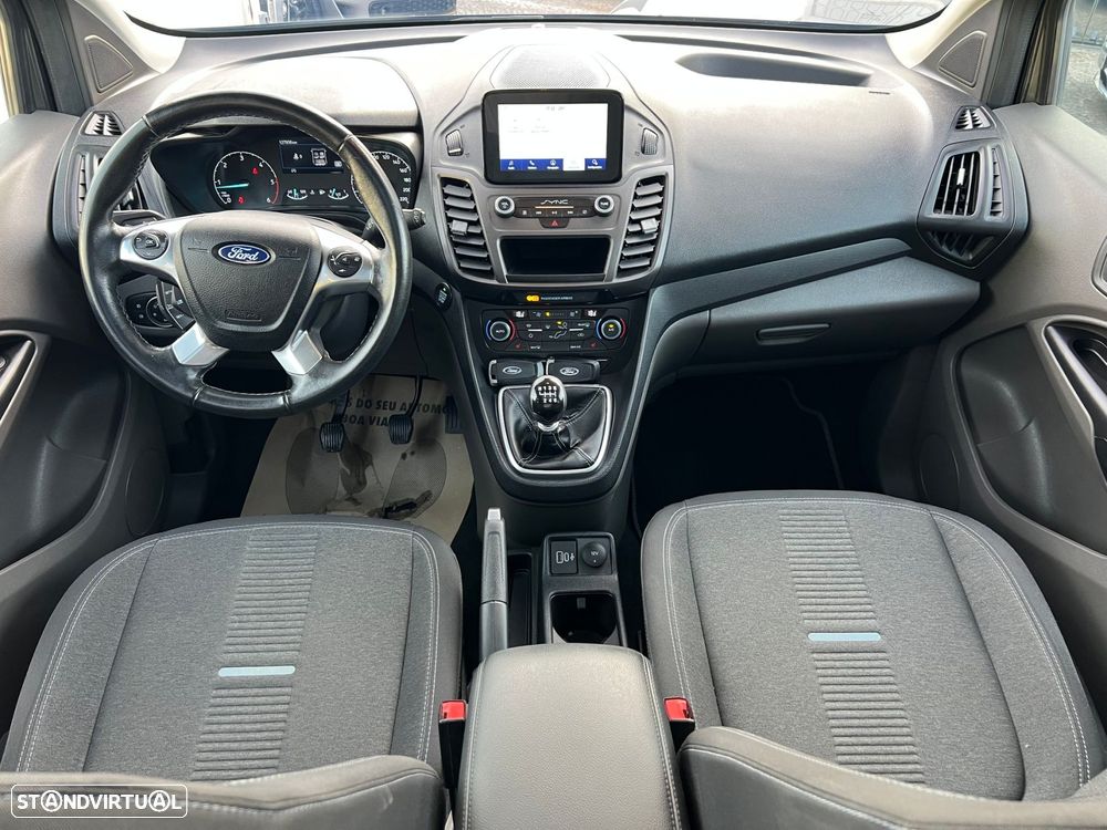 Ford Tourneo Connect 1.5 TDCi Titanium - 26