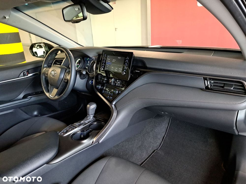 Toyota Camry 2.5 Hybrid Comfort CVT - 17
