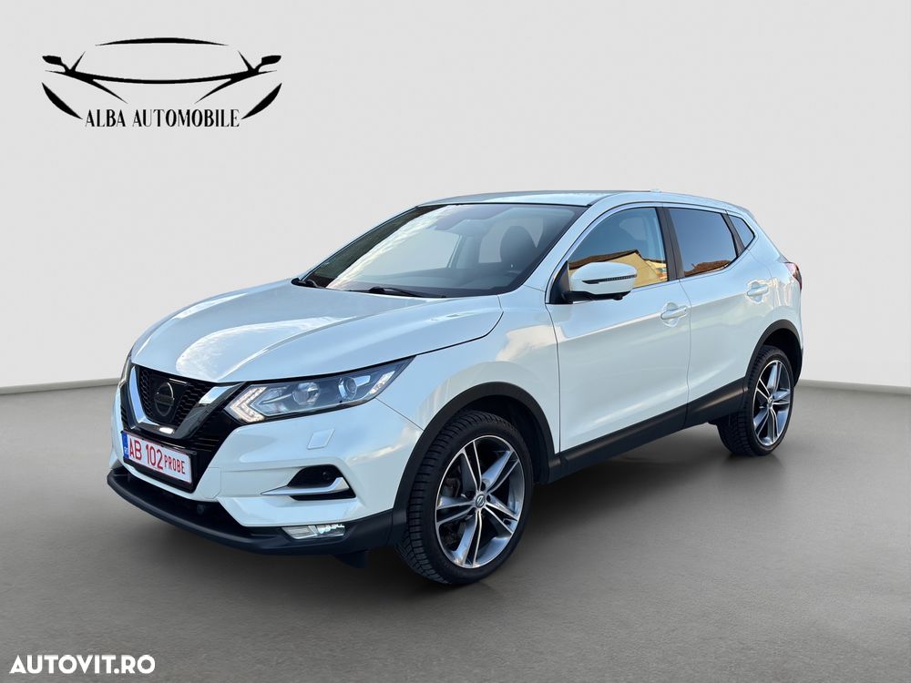 Nissan Qashqai 1.6 DCI N-Connecta - 1
