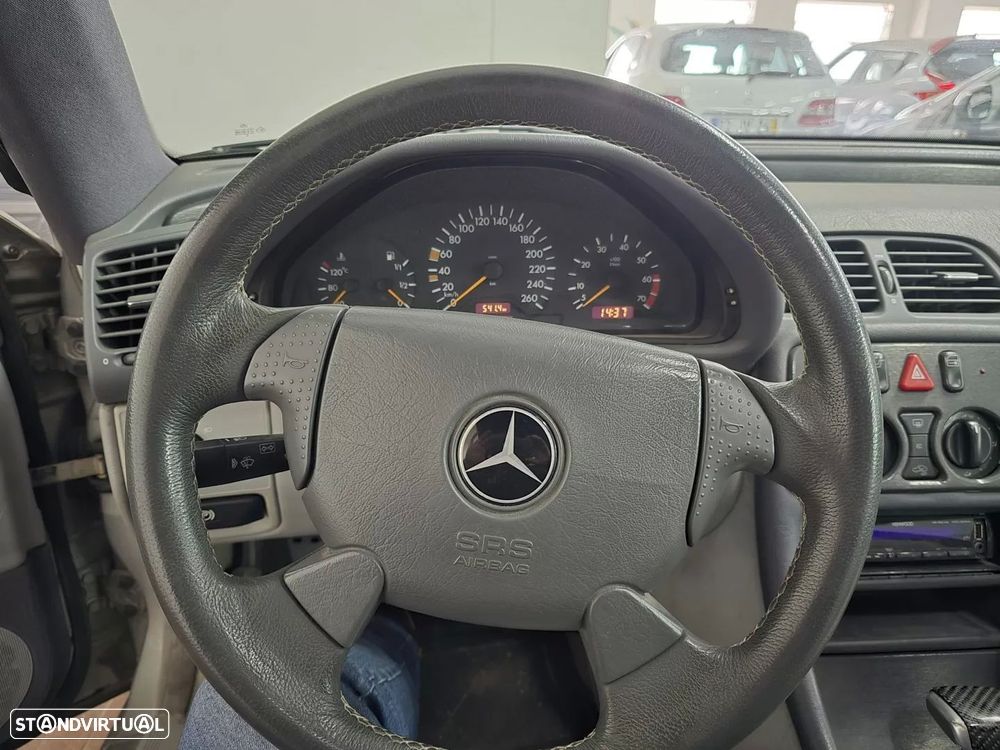 Mercedes-Benz CLK 200 - 13
