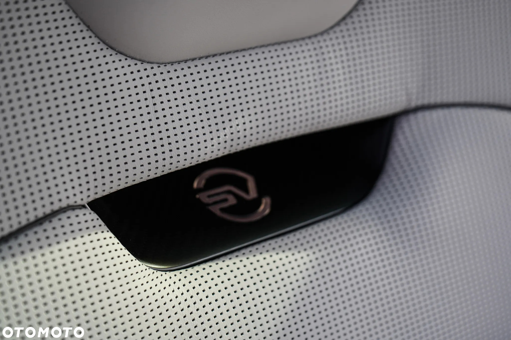 Land Rover Range Rover Sport - 19