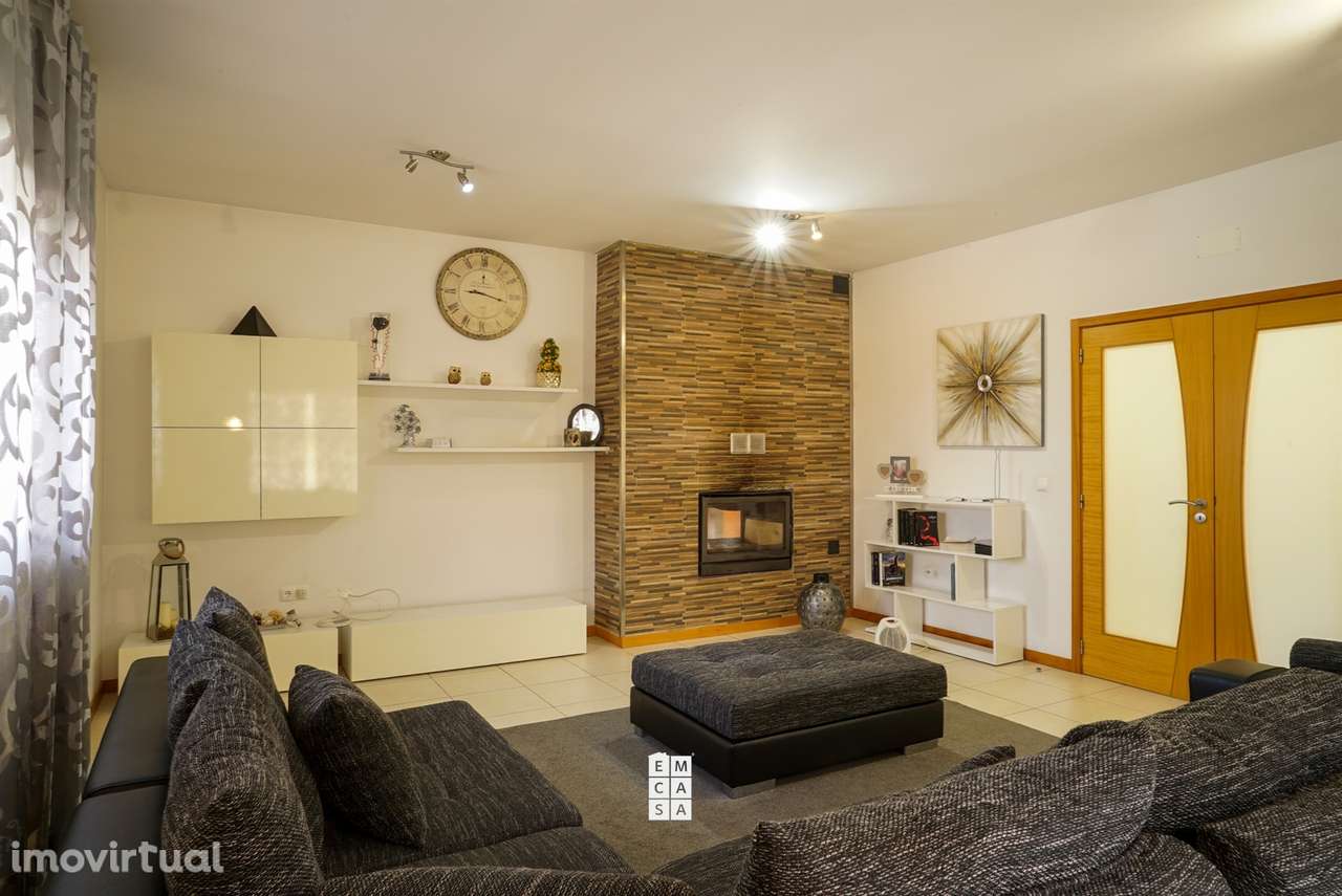 Moradia Isolada T3 Venda em São Martinho de Sardoura,Castelo de Paiva - Grande imagem: 2/34